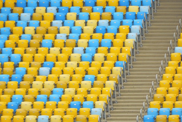 立竿见影 立竿见影